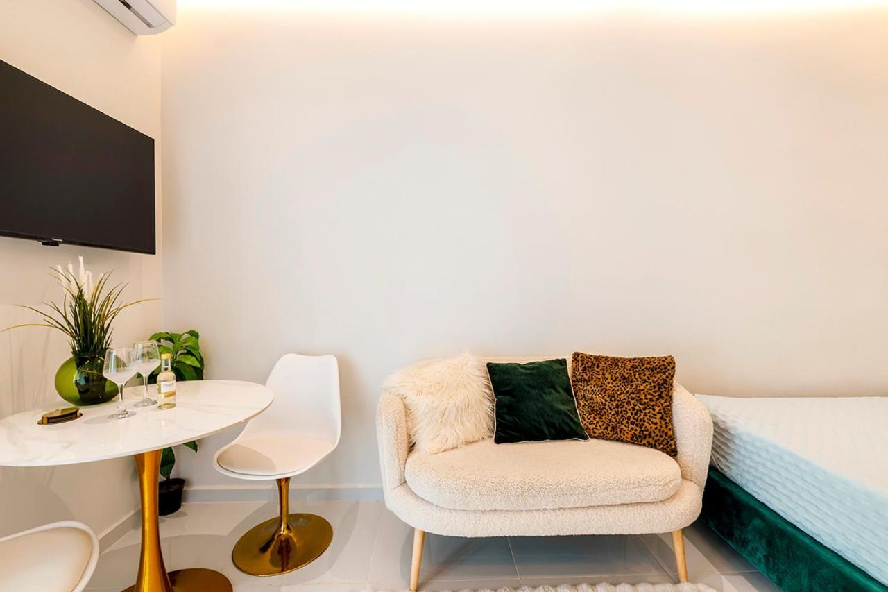 Boutique3436 Luxury Apartment Atenas Exterior foto